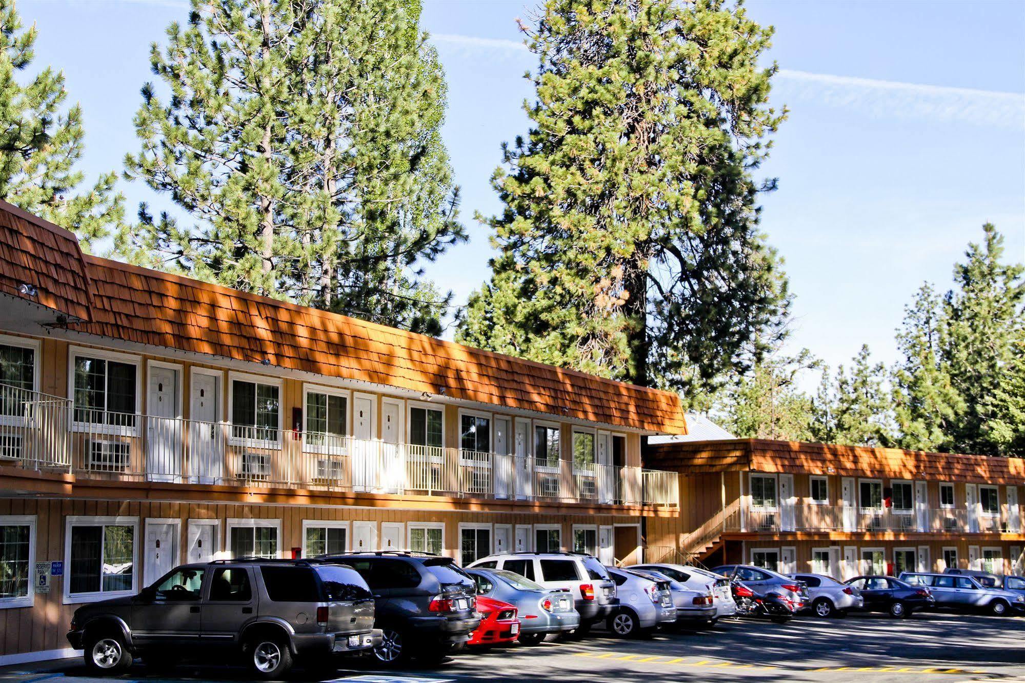 National 9 Inn South Lake Tahoe Exterior photo